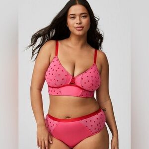 NWT Torrid Bralette & Thong Panty Set:  Pink Heart Pattern 💕